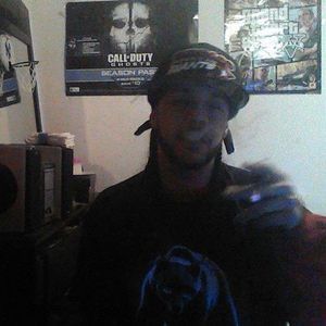 Meet your Posher, Dom